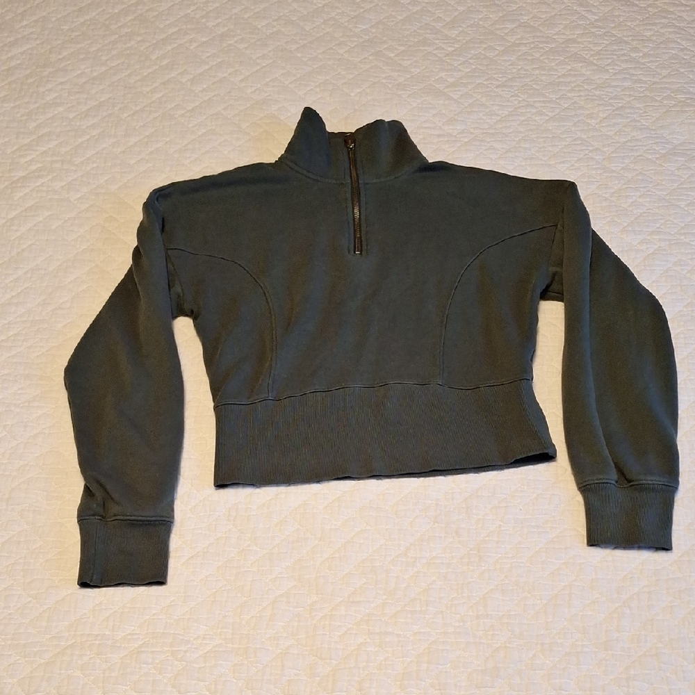Universal Thread Olive Half-Zip Sweatshirt